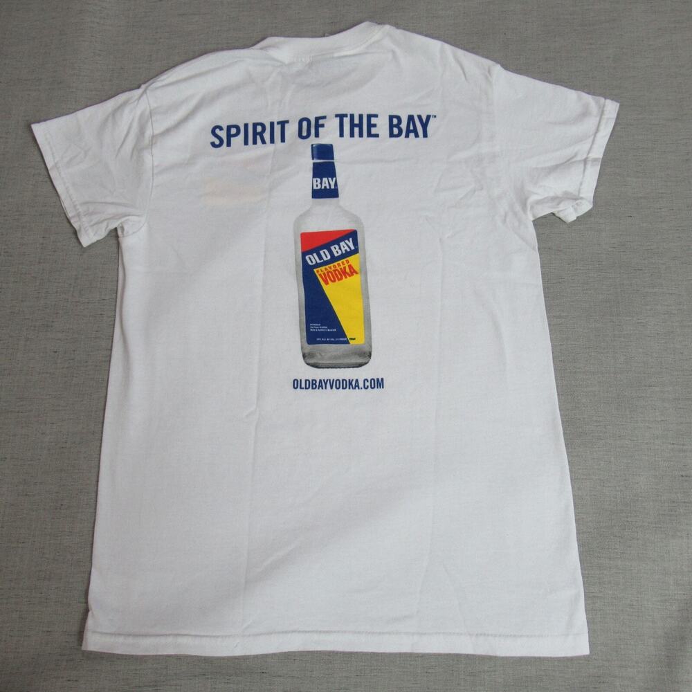 OLD BAY Seasoning Maryland T-Shirt Mens Size Small White Vodka Vacation Tee